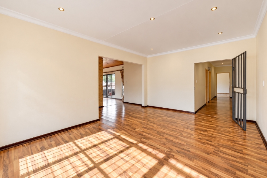 Commercial Property for Sale in Lyttelton Manor Gauteng