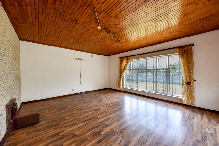 Commercial Property for Sale in Lyttelton Manor Gauteng