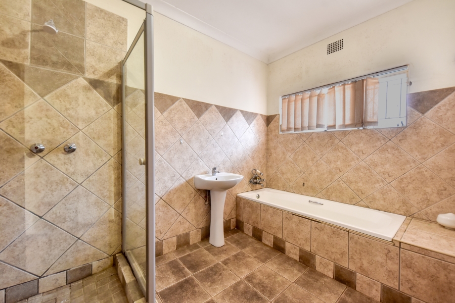 Commercial Property for Sale in Lyttelton Manor Gauteng