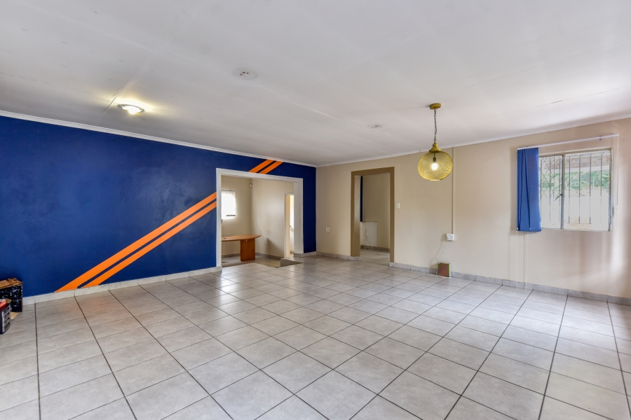 Commercial Property for Sale in Lyttelton Manor Gauteng