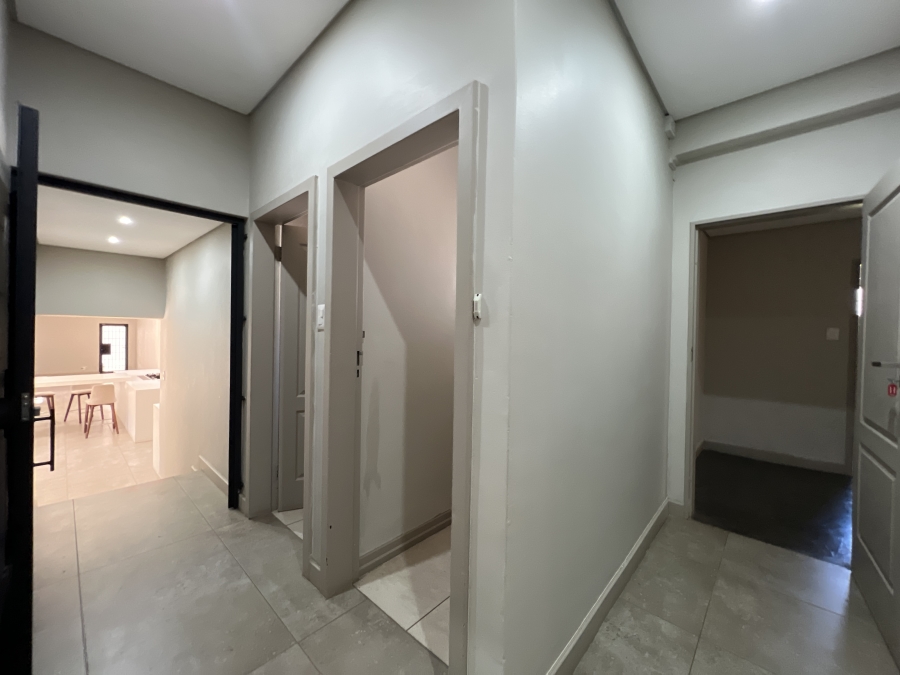 To Let 4 Bedroom Property for Rent in Waterkloof Glen Gauteng