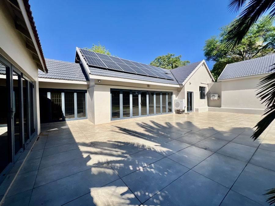 To Let 4 Bedroom Property for Rent in Waterkloof Glen Gauteng