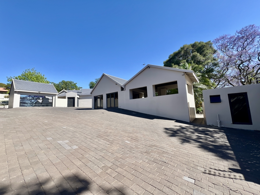 To Let 4 Bedroom Property for Rent in Waterkloof Glen Gauteng