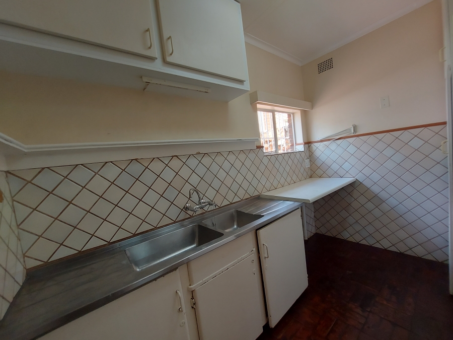 8 Bedroom Property for Sale in Muckleneuk Gauteng