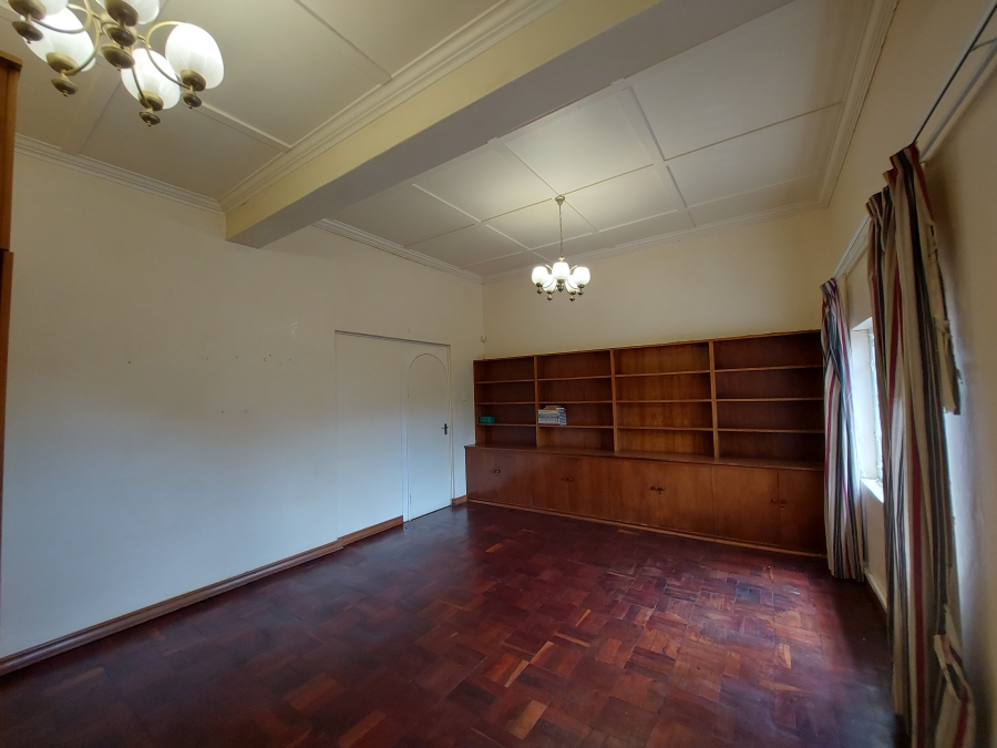 8 Bedroom Property for Sale in Muckleneuk Gauteng