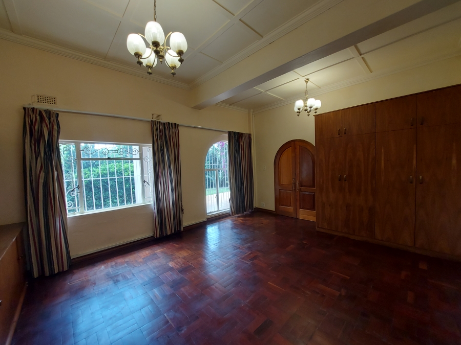 8 Bedroom Property for Sale in Muckleneuk Gauteng