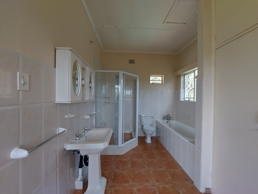 8 Bedroom Property for Sale in Muckleneuk Gauteng
