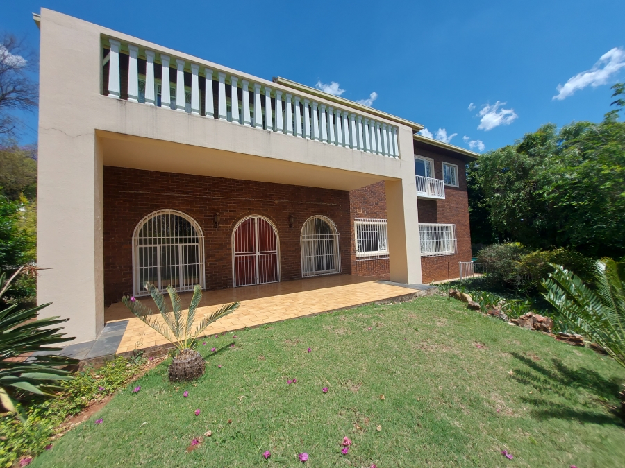 8 Bedroom Property for Sale in Muckleneuk Gauteng