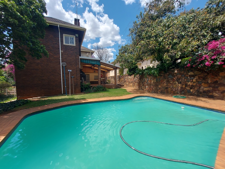 8 Bedroom Property for Sale in Muckleneuk Gauteng