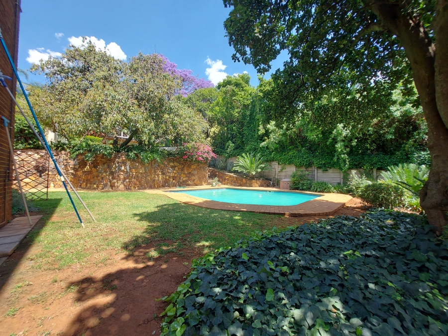 8 Bedroom Property for Sale in Muckleneuk Gauteng
