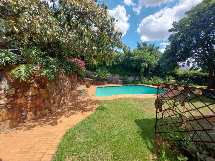 8 Bedroom Property for Sale in Muckleneuk Gauteng