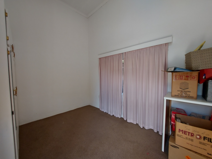 8 Bedroom Property for Sale in Muckleneuk Gauteng