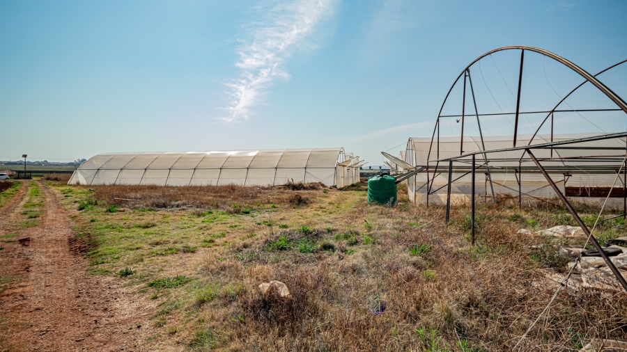 Commercial Property for Sale in Mapleton A H Gauteng