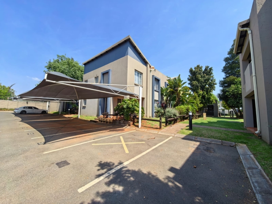 To Let 3 Bedroom Property for Rent in Brentwood Gauteng