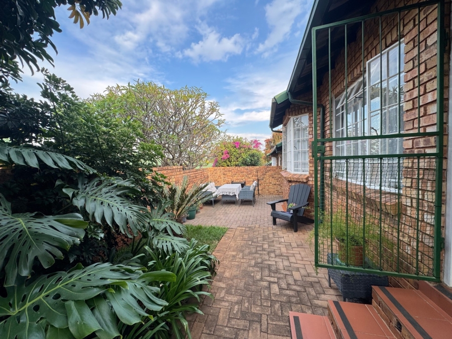 To Let 2 Bedroom Property for Rent in Hennopspark Gauteng
