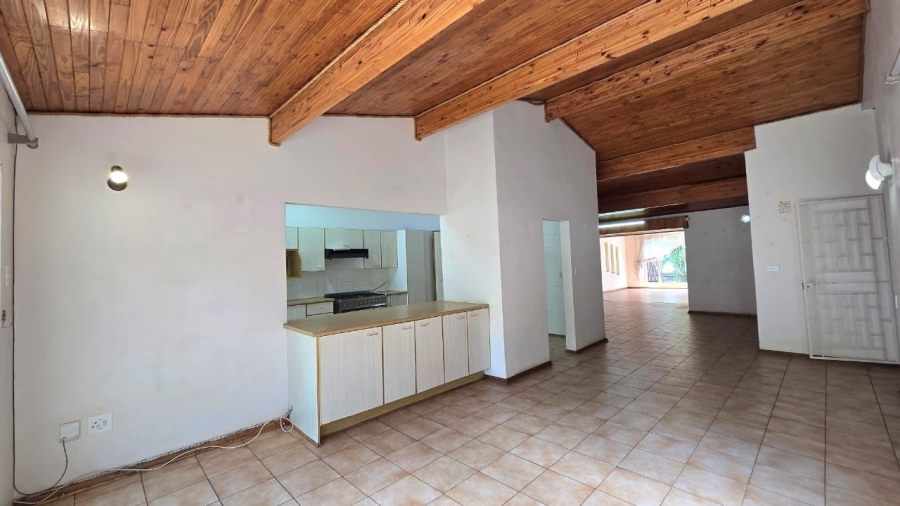 To Let 4 Bedroom Property for Rent in Eldoraigne Gauteng