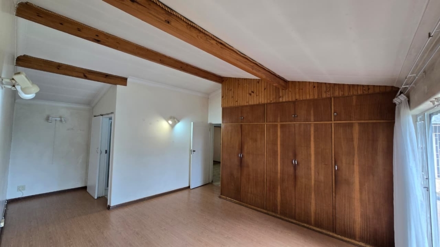 To Let 4 Bedroom Property for Rent in Eldoraigne Gauteng