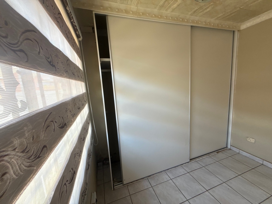 3 Bedroom Property for Sale in Ormonde Gauteng