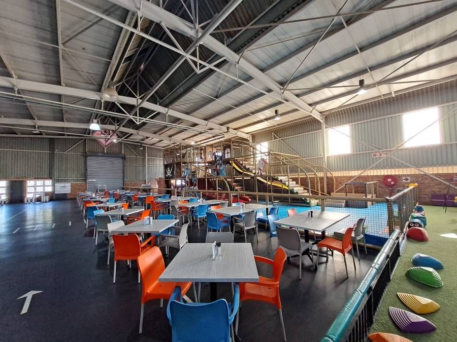 To Let Commercial Property for Rent in Rooihuiskraal Gauteng