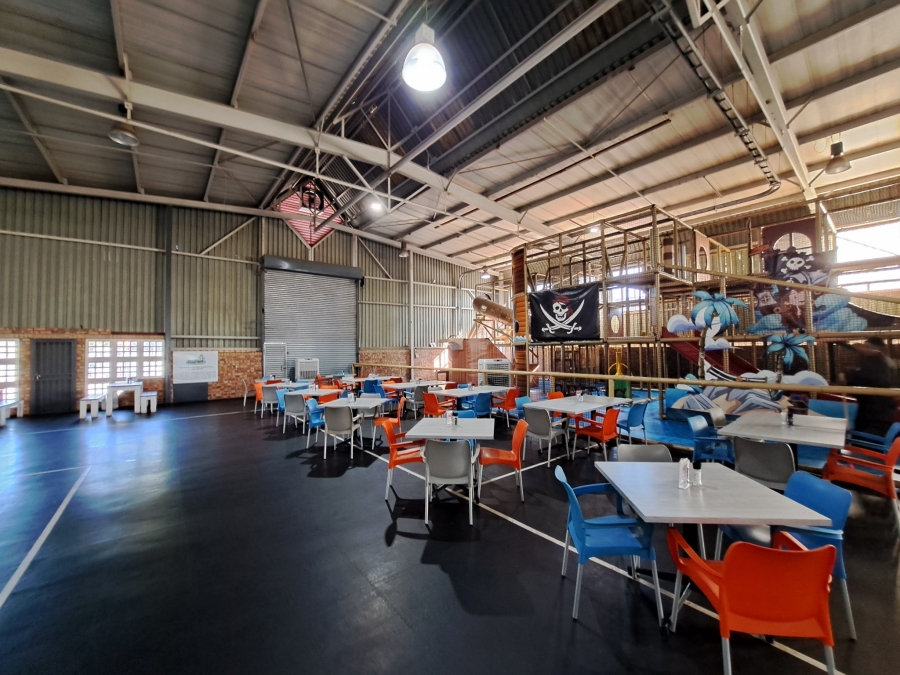 To Let Commercial Property for Rent in Rooihuiskraal Gauteng