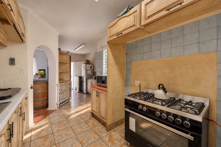 3 Bedroom Property for Sale in Garsfontein Gauteng