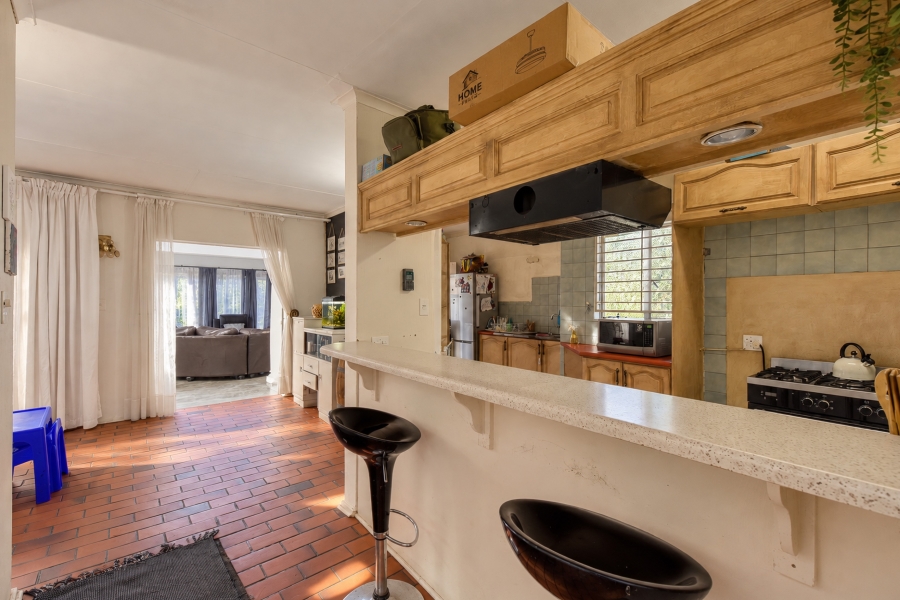 3 Bedroom Property for Sale in Garsfontein Gauteng