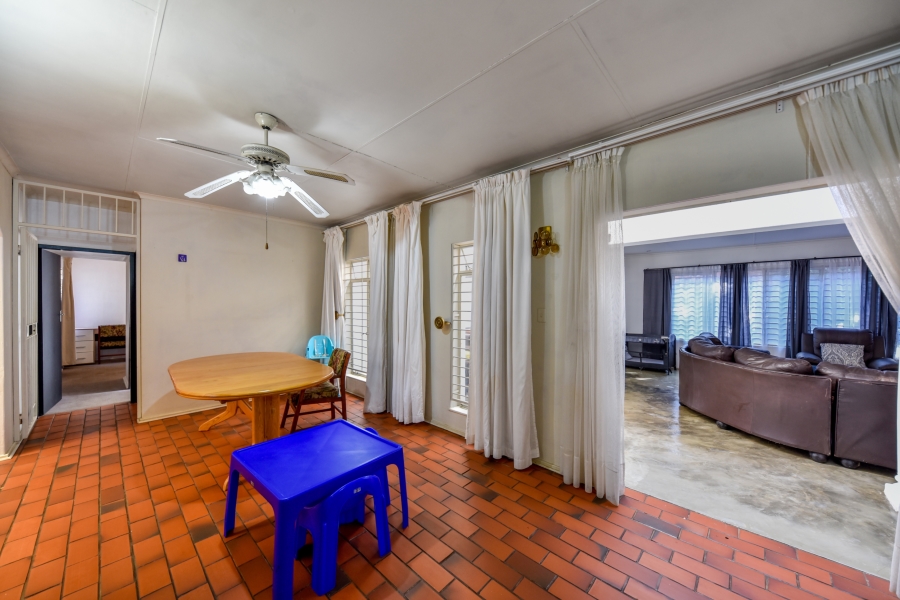 3 Bedroom Property for Sale in Garsfontein Gauteng
