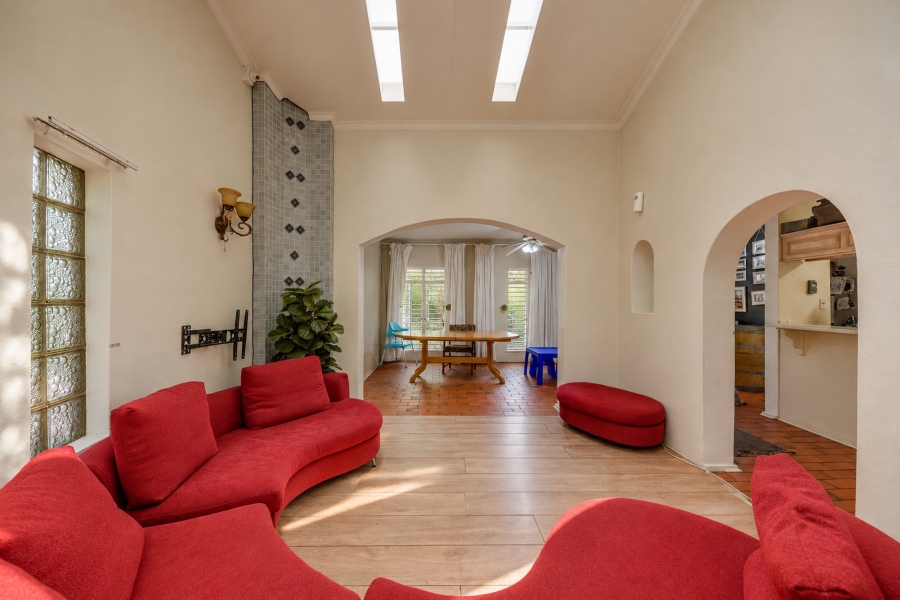 3 Bedroom Property for Sale in Garsfontein Gauteng