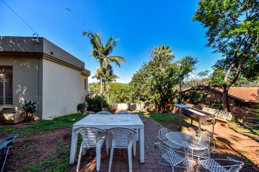 3 Bedroom Property for Sale in Garsfontein Gauteng