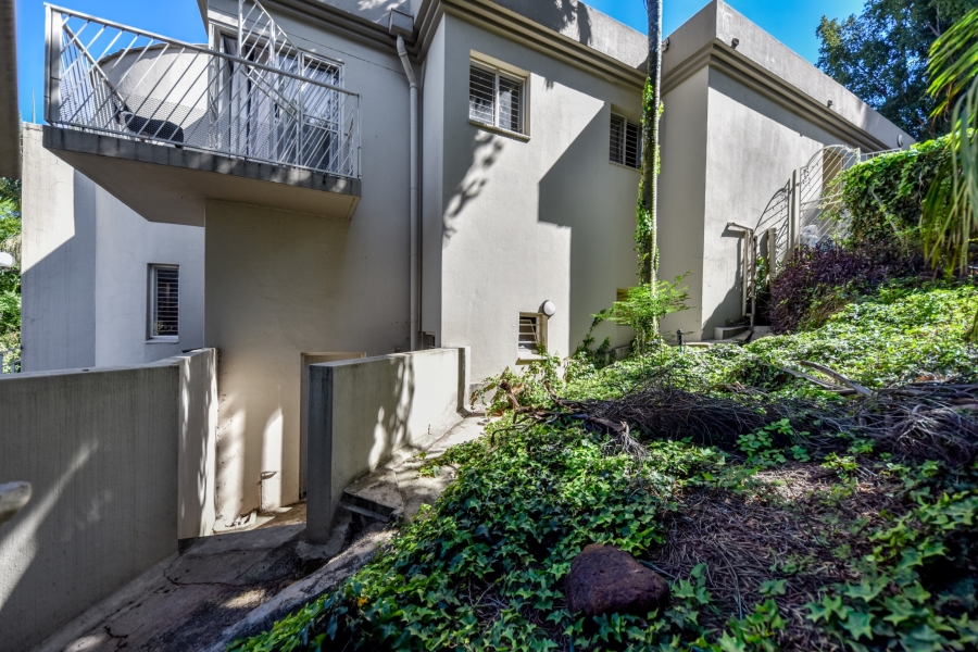 3 Bedroom Property for Sale in Garsfontein Gauteng