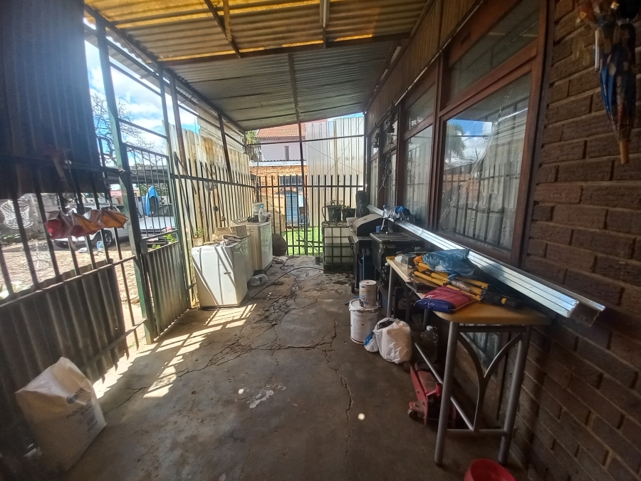 4 Bedroom Property for Sale in Danville Gauteng