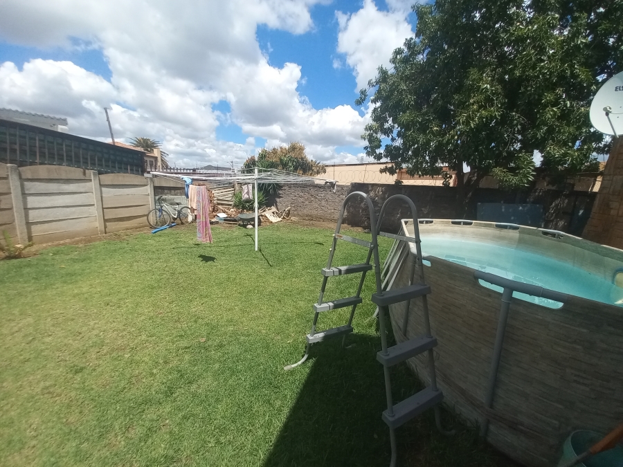 4 Bedroom Property for Sale in Danville Gauteng