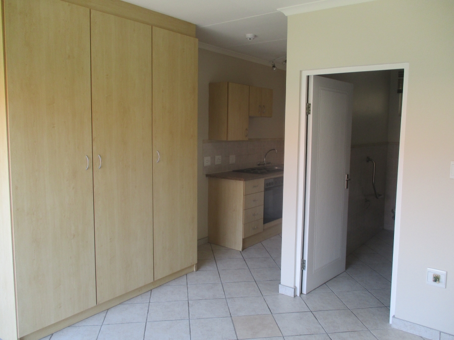 To Let 0 Bedroom Property for Rent in Willow Park Manor Gauteng