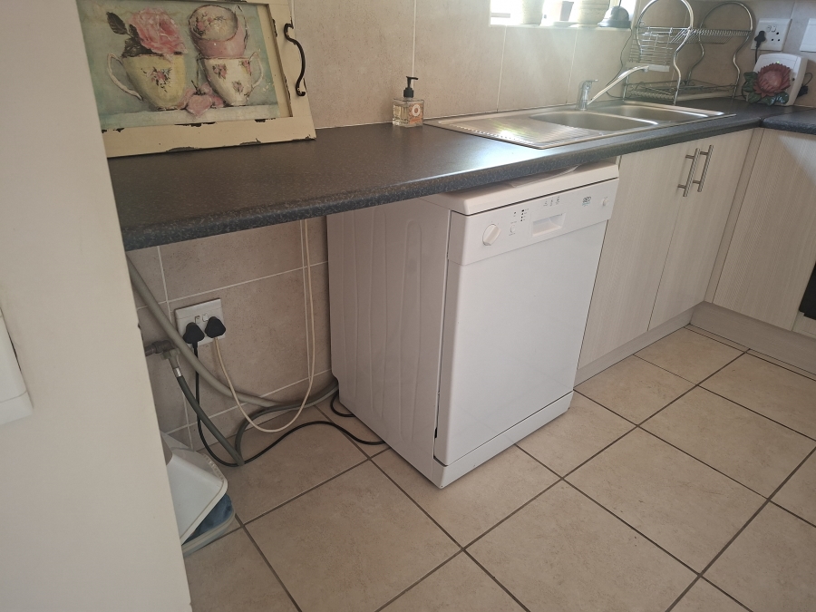 2 Bedroom Property for Sale in Equestria Gauteng