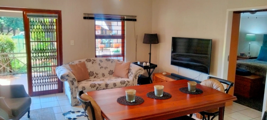 9 Bedroom Property for Sale in Hekpoort Gauteng