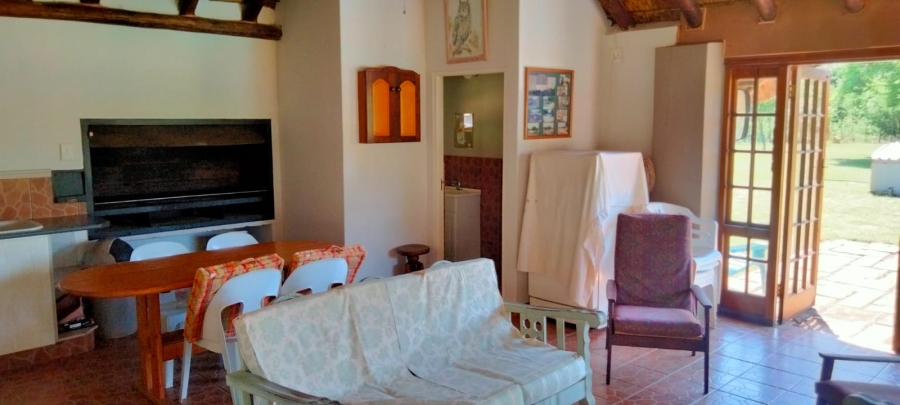 9 Bedroom Property for Sale in Hekpoort Gauteng
