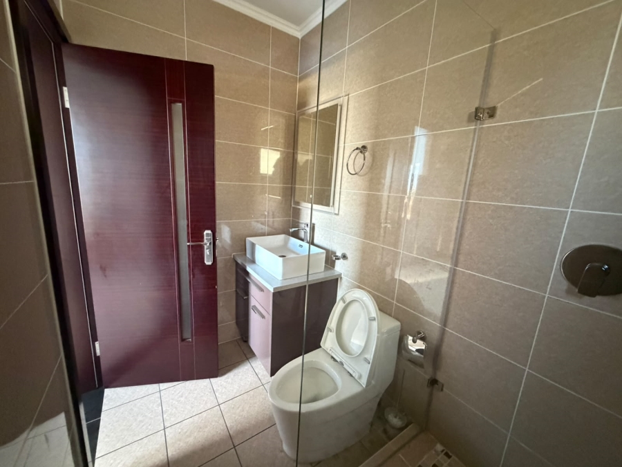 To Let 2 Bedroom Property for Rent in Blue Hills Gauteng