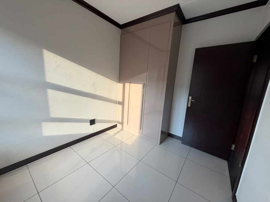 To Let 2 Bedroom Property for Rent in Blue Hills Gauteng