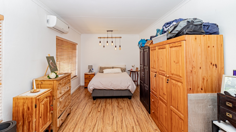 4 Bedroom Property for Sale in Garsfontein Gauteng