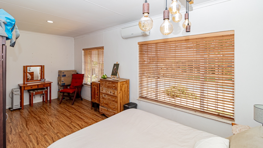 4 Bedroom Property for Sale in Garsfontein Gauteng