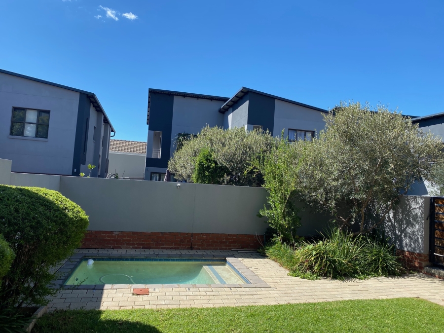 4 Bedroom Property for Sale in Bryanston Gauteng
