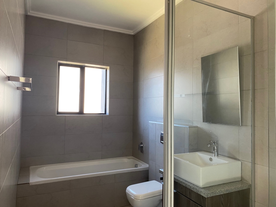 4 Bedroom Property for Sale in Bryanston Gauteng