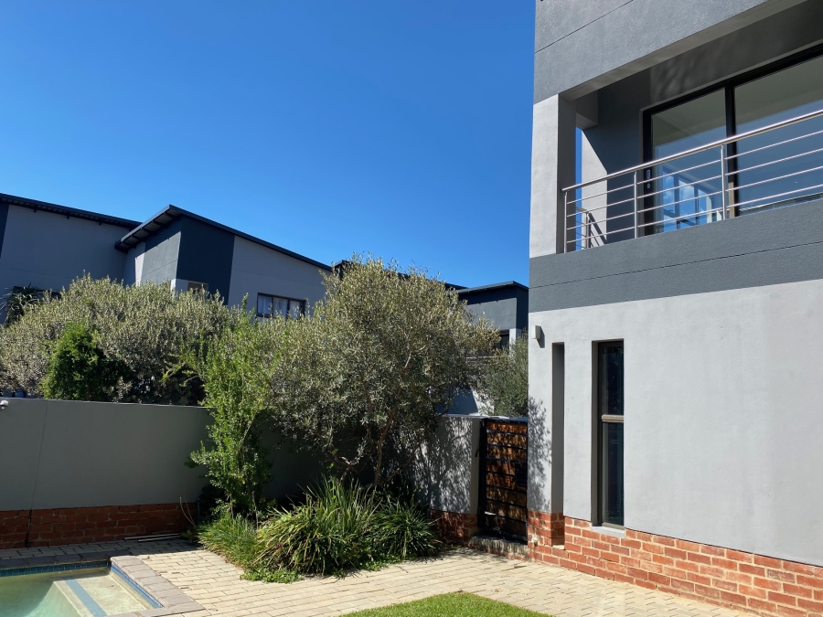 4 Bedroom Property for Sale in Bryanston Gauteng