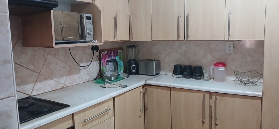 3 Bedroom Property for Sale in Soshanguve WW Gauteng