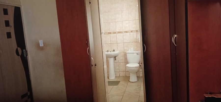 3 Bedroom Property for Sale in Soshanguve WW Gauteng