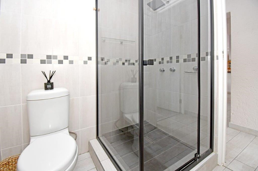 2 Bedroom Property for Sale in Dowerglen Ext 4 Gauteng