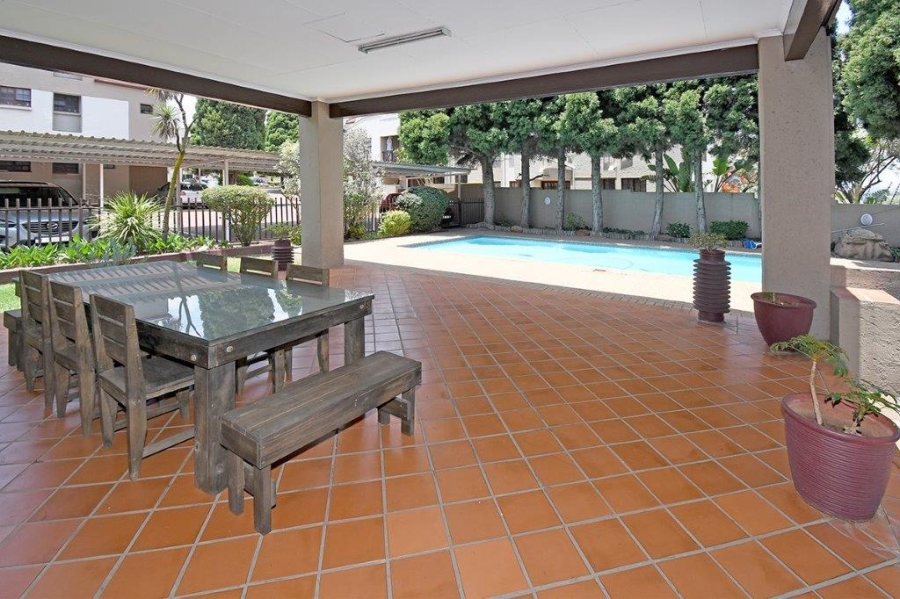 2 Bedroom Property for Sale in Dowerglen Ext 4 Gauteng
