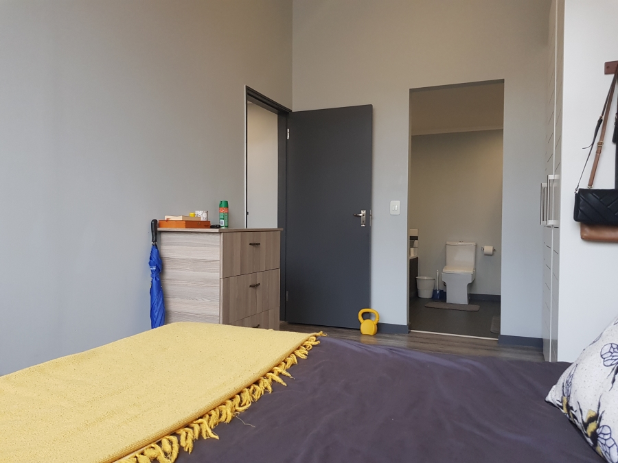 2 Bedroom Property for Sale in Braamfontein Werf Gauteng