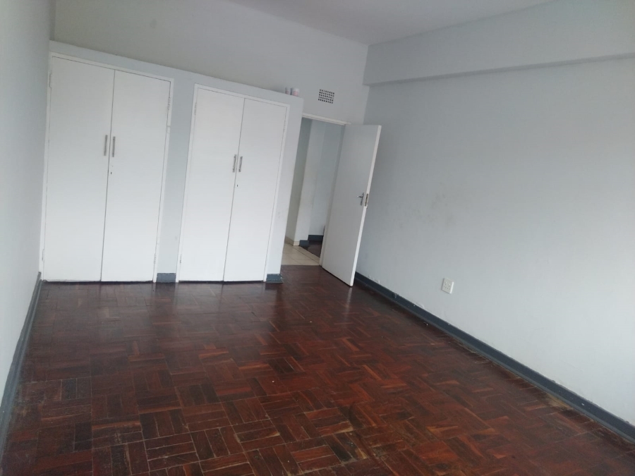 To Let 2 Bedroom Property for Rent in Florida Gauteng