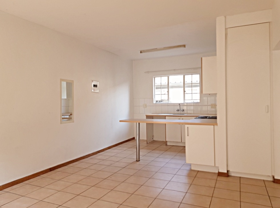 To Let 2 Bedroom Property for Rent in Ferndale Gauteng